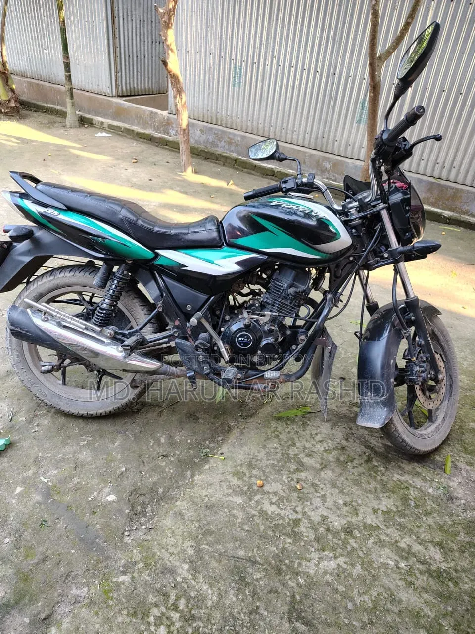 Bajaj Discover 125 2022 Green