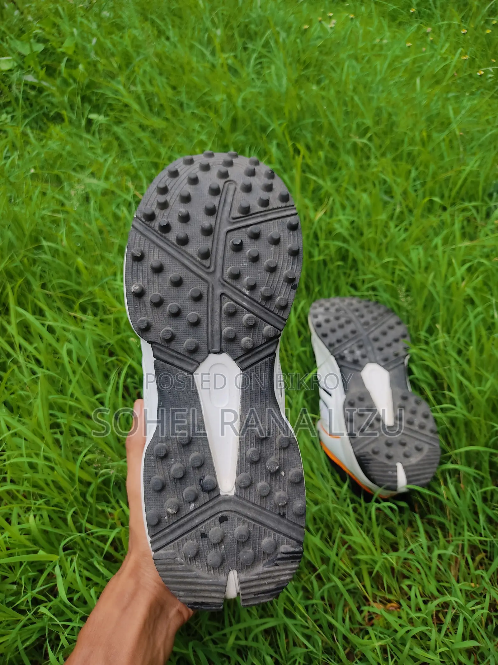Hs Core 4 Professional Cricket Shoes