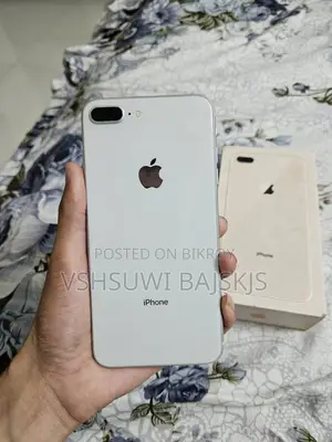Apple iPhone 8 Plus 64 GB Silver