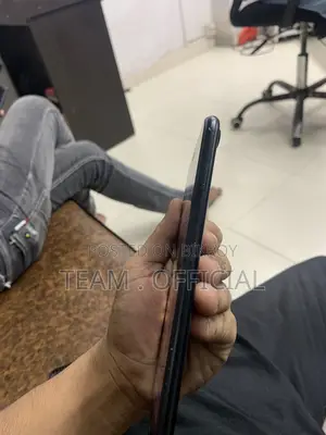 Apple iPhone 7 Plus 32 GB Black