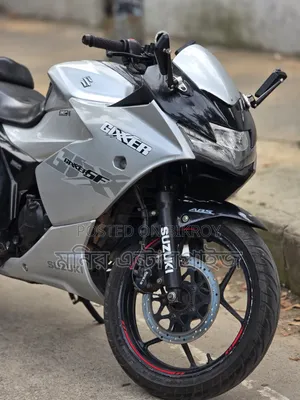 সুজুকি জিক্সার এসএফ এফআই ২০২২ গ্রে