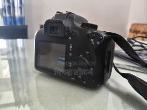 Canon 4000D