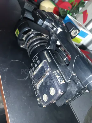 Panasonic Pv 100. Video Camera