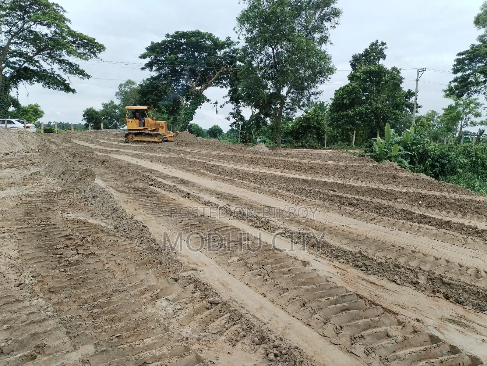 Buy a plot in the middle of the month with easy installments at a special discount