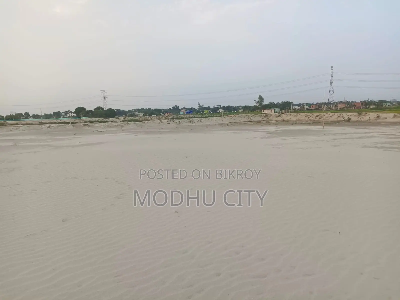 Buy a plot in the middle of the month with easy installments at a special discount