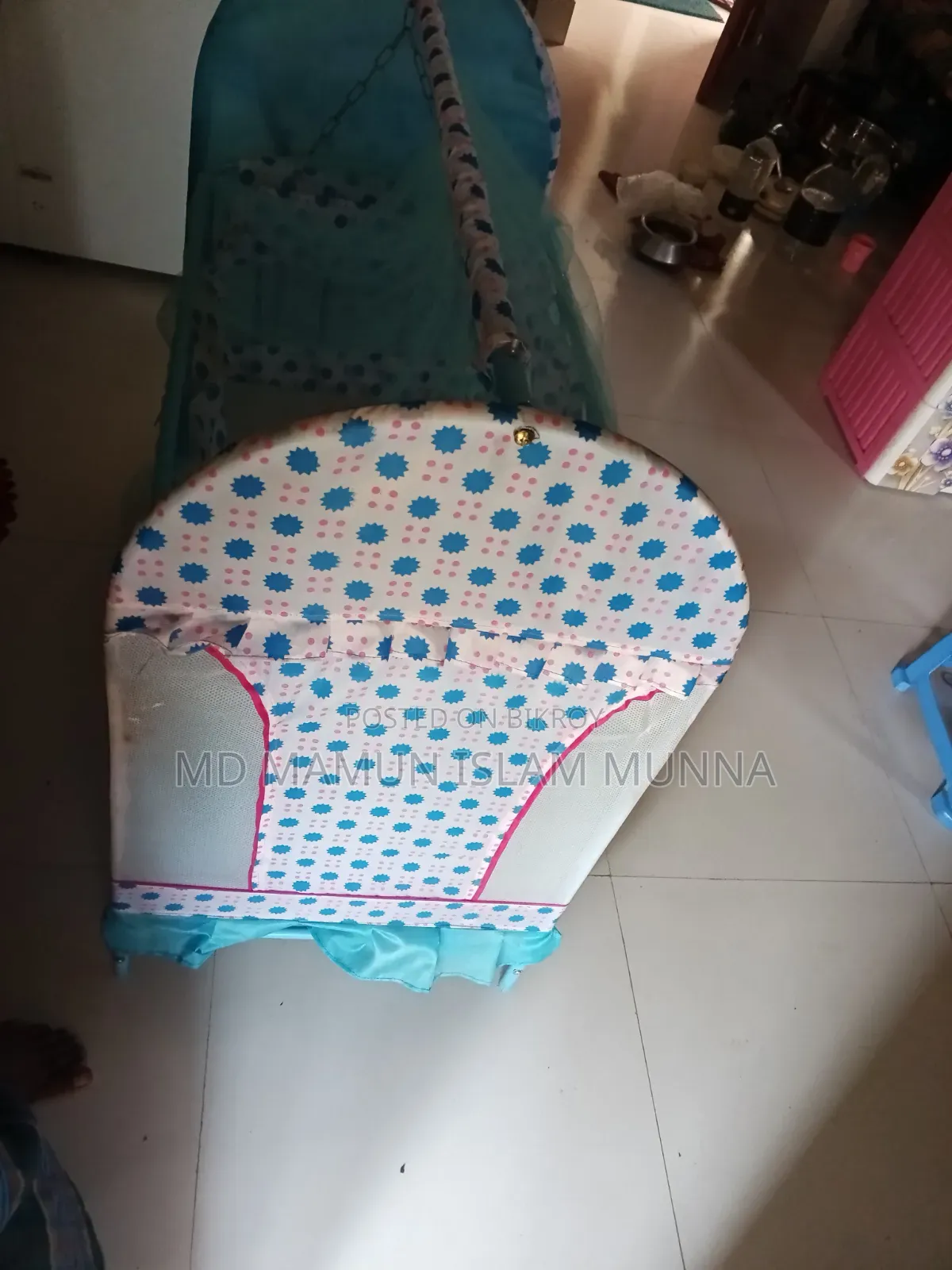 Like-new Swing