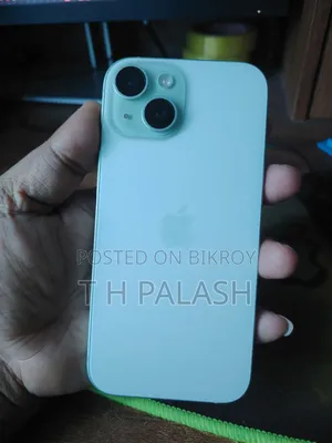 Apple iPhone 15 128 GB Green