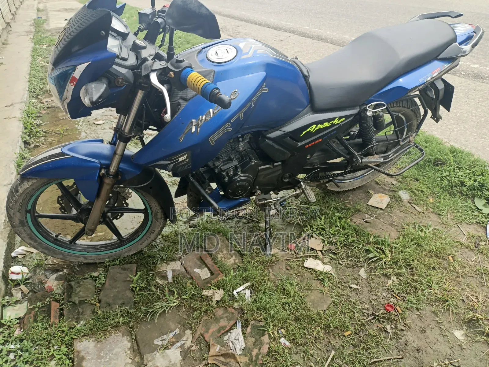 টিভিএস অ্যাপাচি আরটিআর ১৬০ ২ভি ২০১৮ নীল