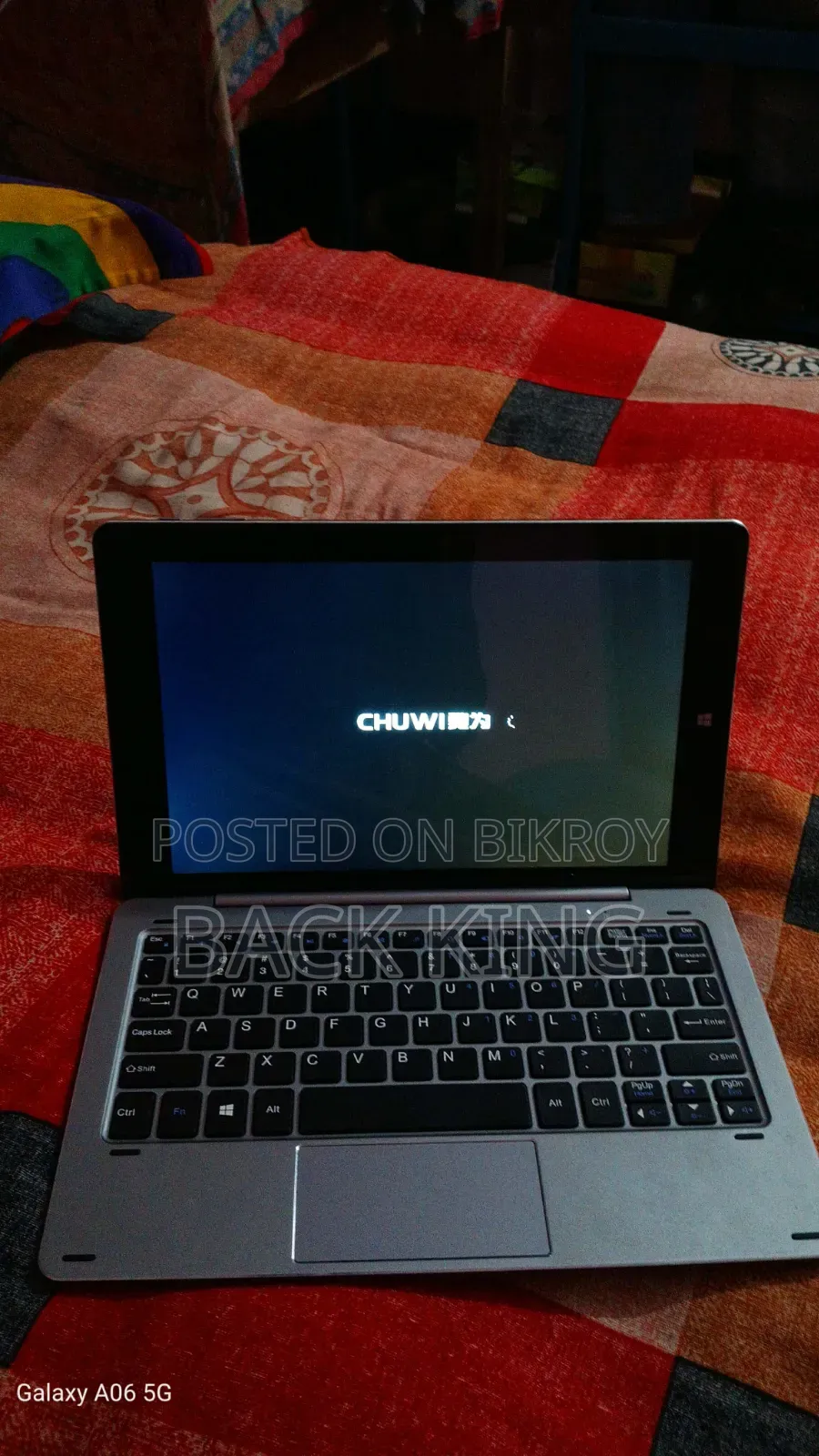 Laptop Chuwi LapBook Air 4GB Intel Xeon SSD 60GB