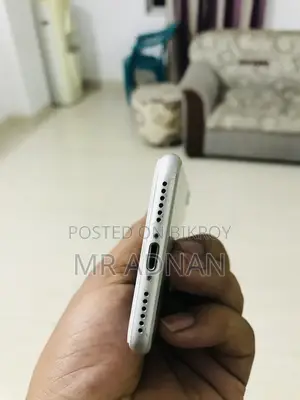 অ্যাপল আইফোন ৭ ৩২ জিবি সিলভার