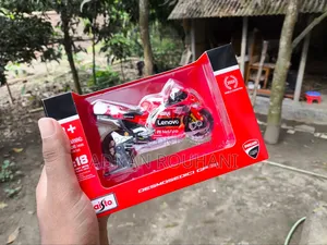 Maisto 1:18 Scale Ducati Desmosedici Gp 2023 for Sale