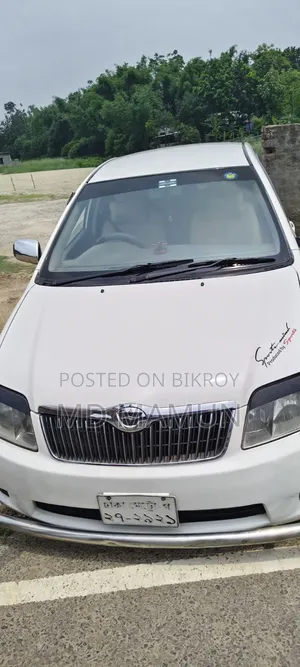 Toyota Corolla 2006 White