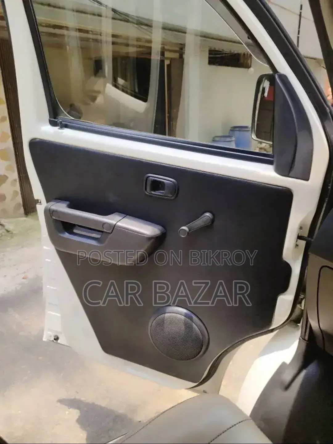 Toyota Noah 2016 White