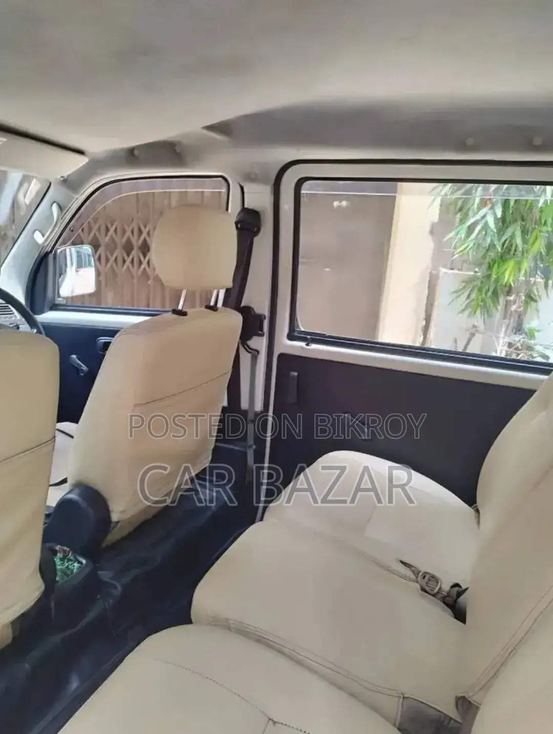Toyota Noah 2016 White