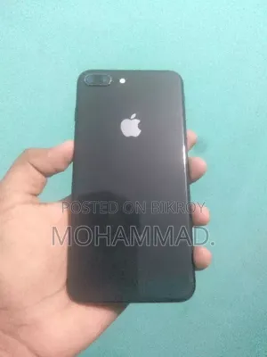 Apple iPhone 8 Plus 64 GB Black