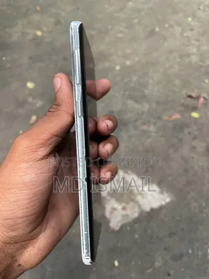 New Samsung Galaxy S10 128 GB Blue