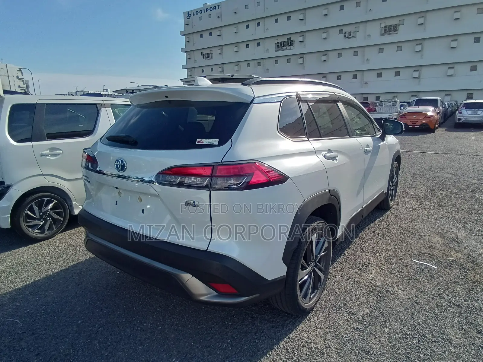 Toyota Corolla Cross 1.8 Hybrid AWD 2022 Pearl
