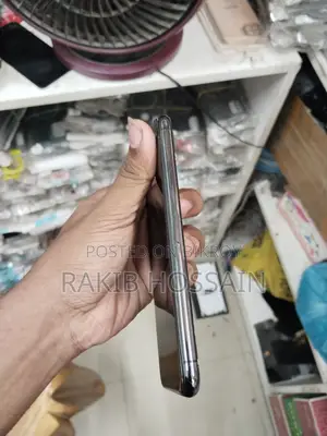 Apple iPhone XS 64 GB Black