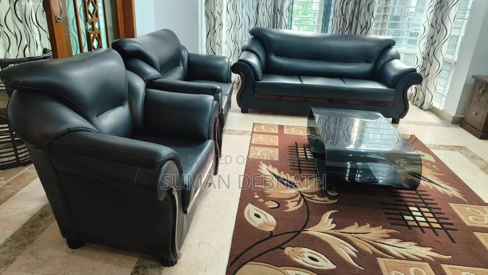 Used sofa set for sale.