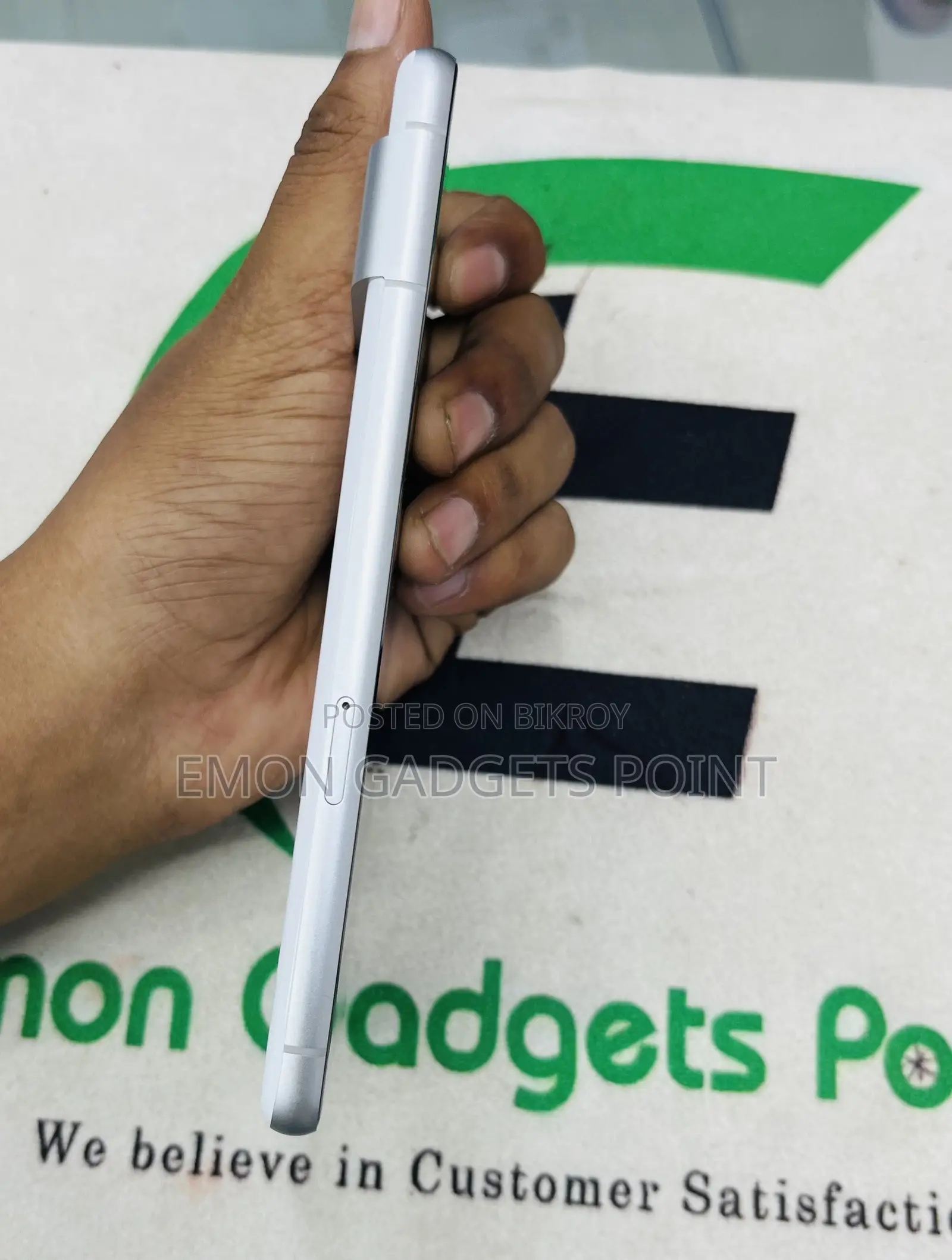 Google Pixel 7 128 GB White