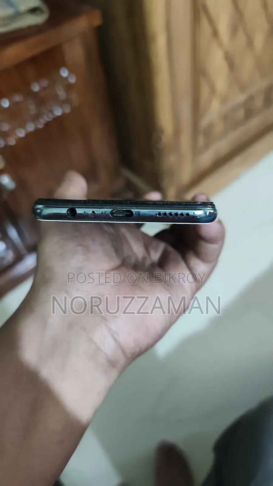 Vivo Y73 64 GB Black