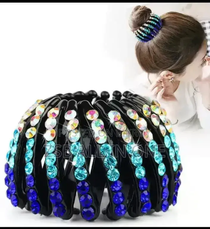 Diamond Card Hair Bun