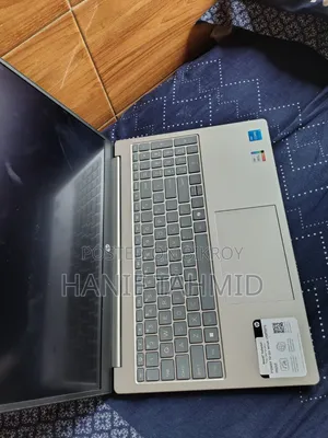 New Laptop HP 15-fd0290ns 16GB Intel Core 5 SSD 512GB