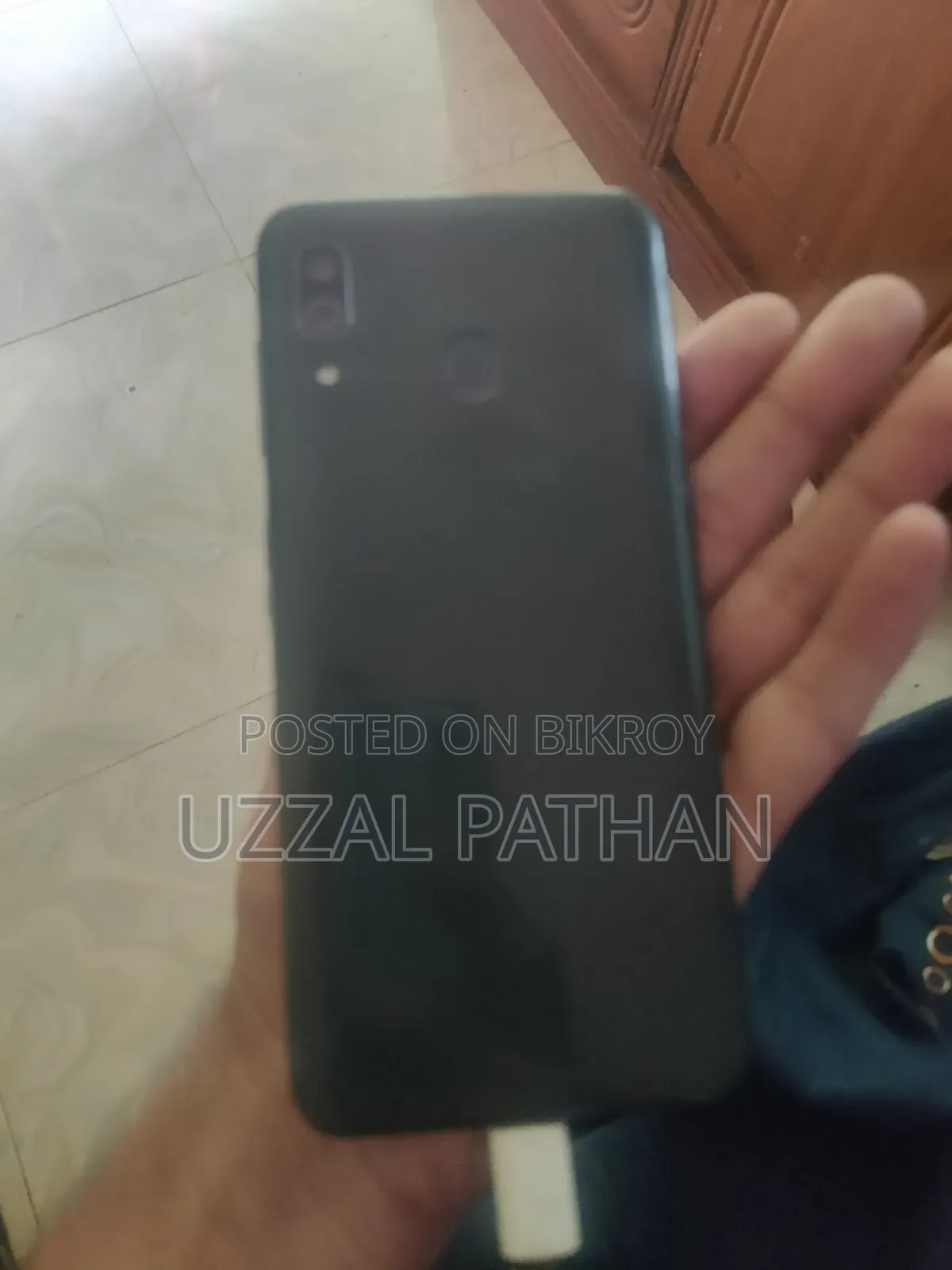 Samsung Galaxy A30 64 GB Black
