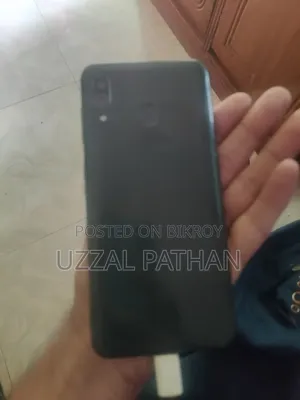 Samsung Galaxy A30 64 GB Black