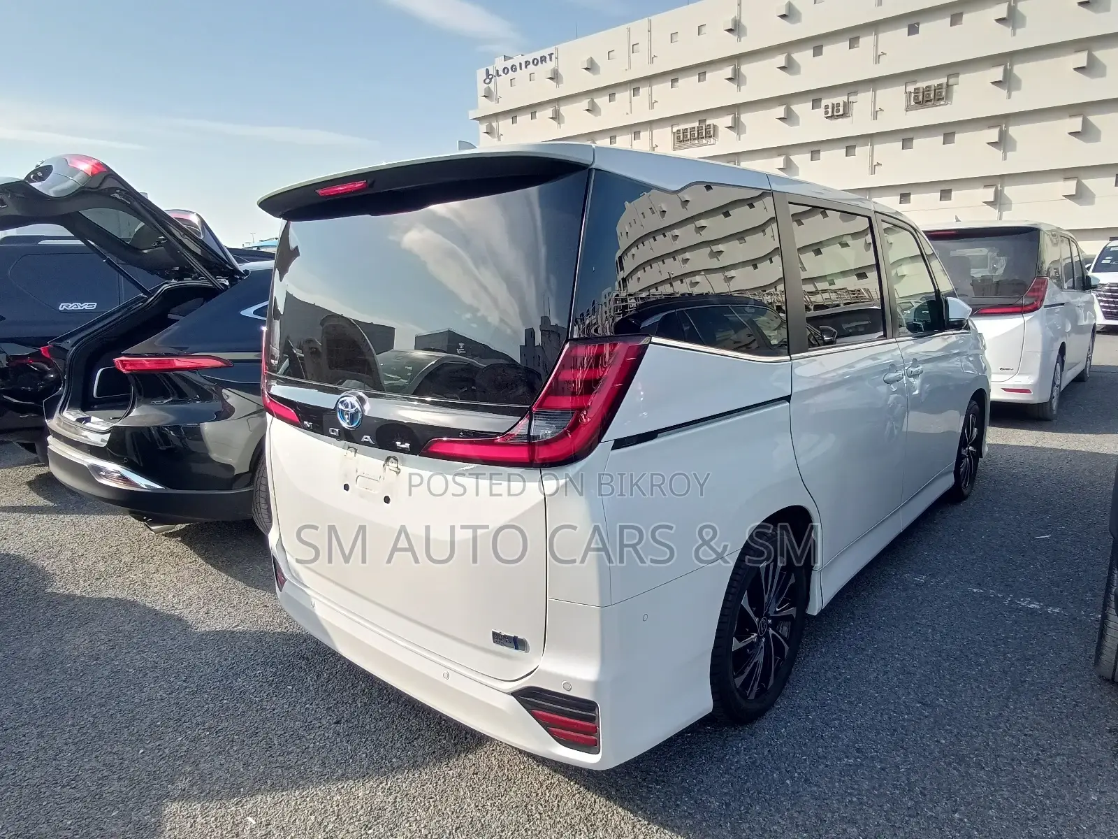 Toyota Noah 2022 Pearl
