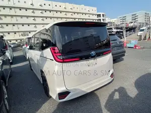 Toyota Noah 2022 Pearl