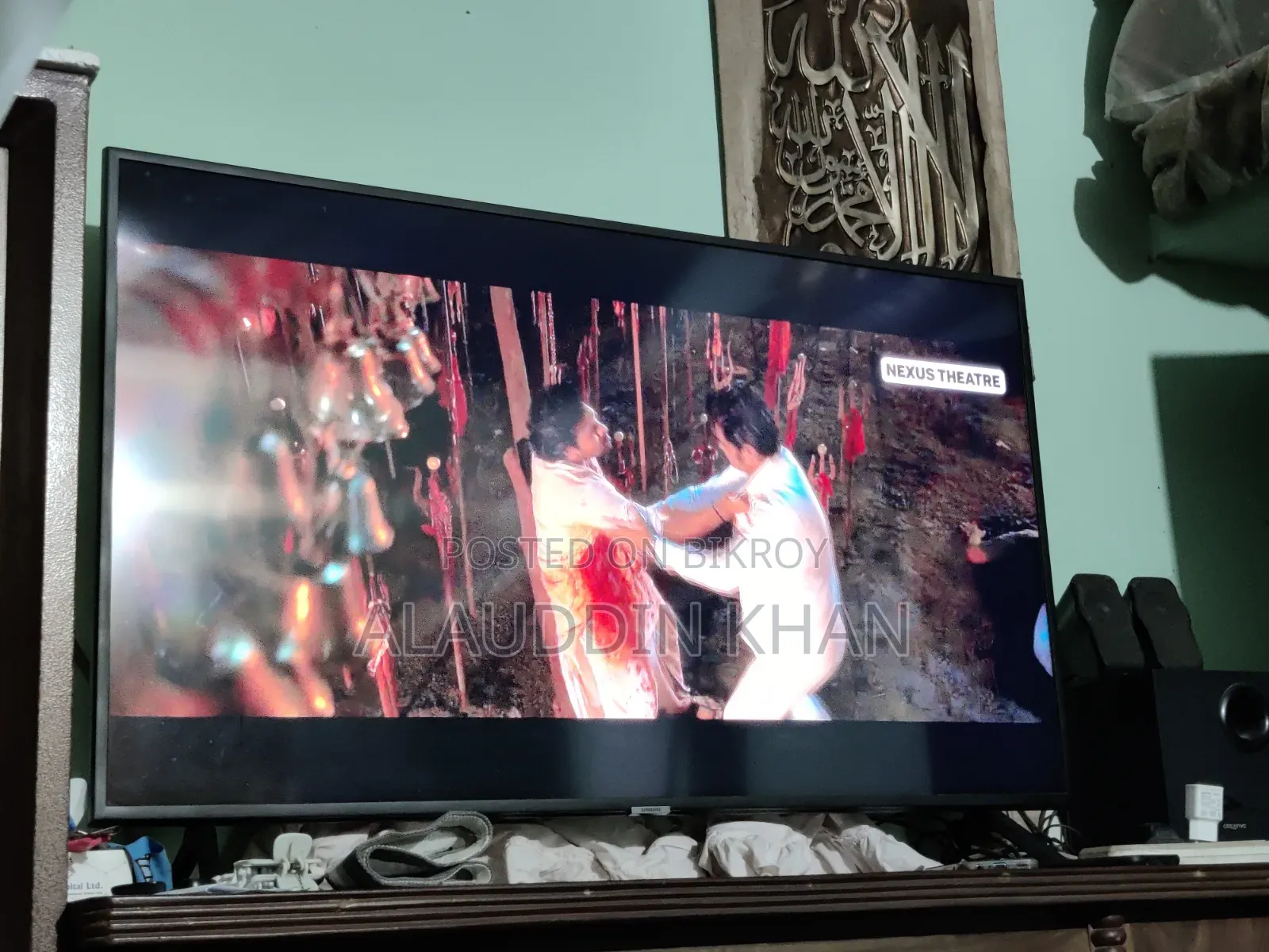 Samsung RU7100 4K 49 Inch
