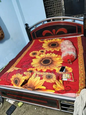 This bed has been used for 7 months