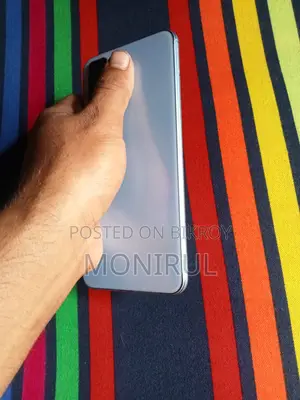 Vivo Y15s 64 GB