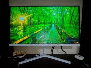 Desktop Computer MSI model 16GB AMD Ryzen 5 SSD 512GB