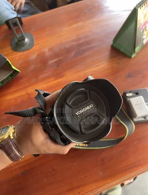 Nikon D5200