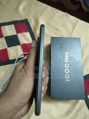 iQOO 256 GB Black