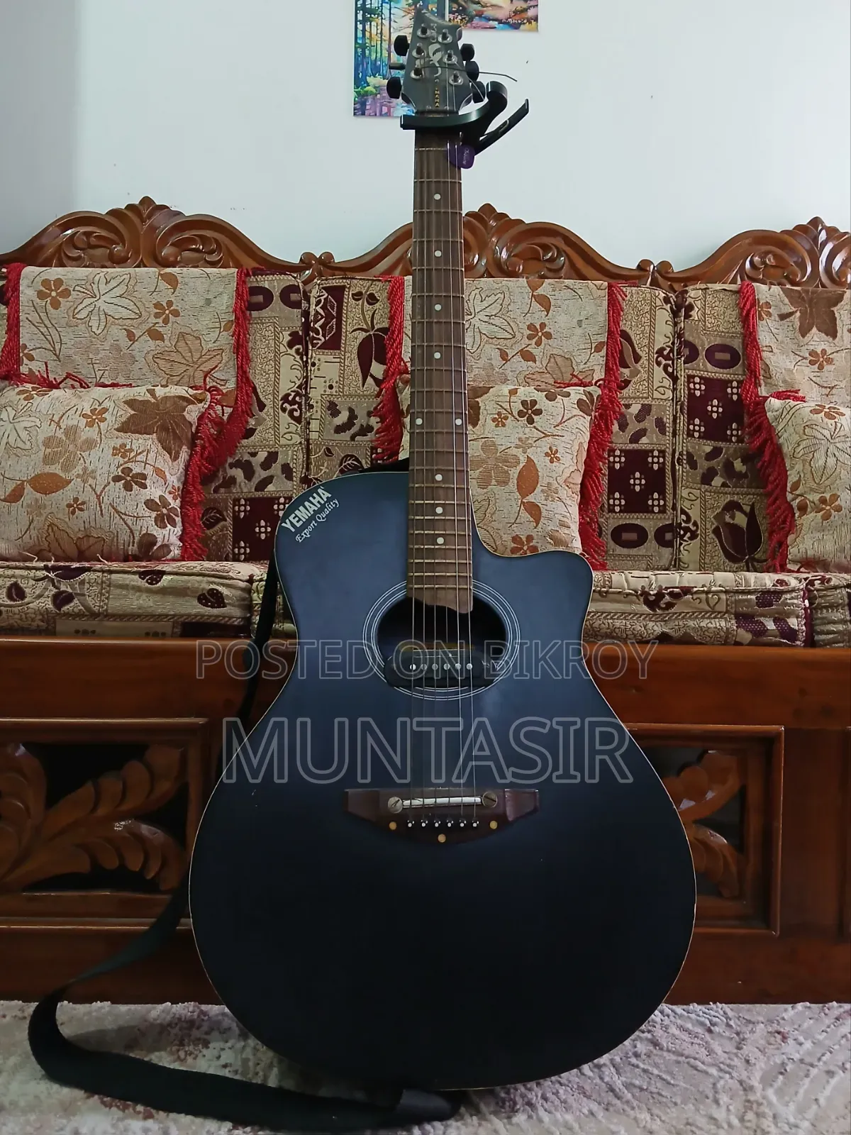 Yemaha-cm2 Electro Acoustic Guitar Black Color