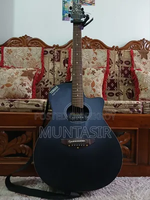 Yemaha-cm2 Electro Acoustic Guitar Black Color