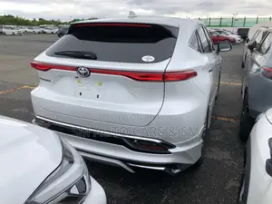 Toyota Harrier 2023 Pearl