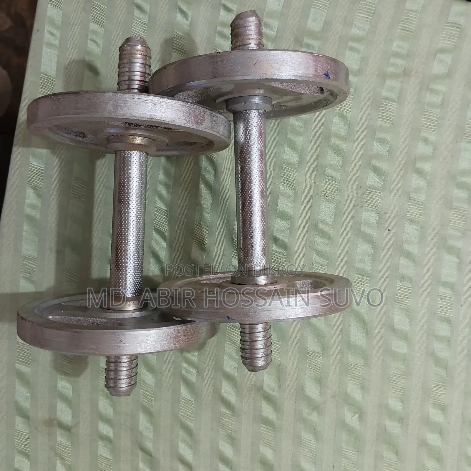 2.5 Kg Cast Iron Dumbbells Pair - Total 5 Kg 1 Set