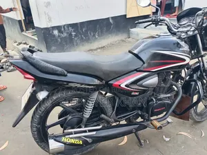 Honda CB 2019 Black