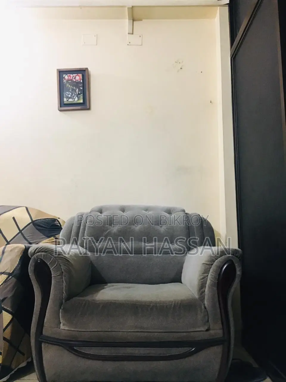 ৪-পিস ধূসর সোফা সেট (৩+২+১+১ সিটার) – ভালো অবস্থায়