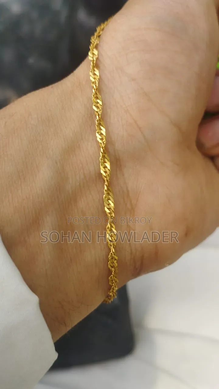 22 Karat Gold Chain 8 Ana 4 Rati 7 Point