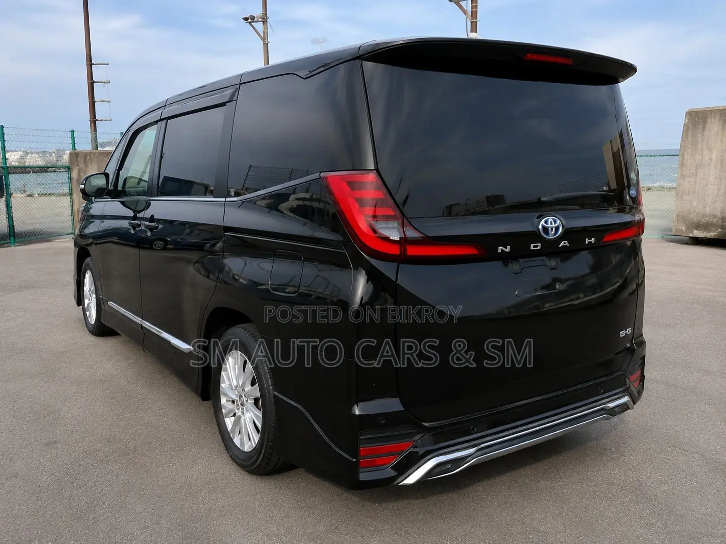 Toyota Noah 2023 Black