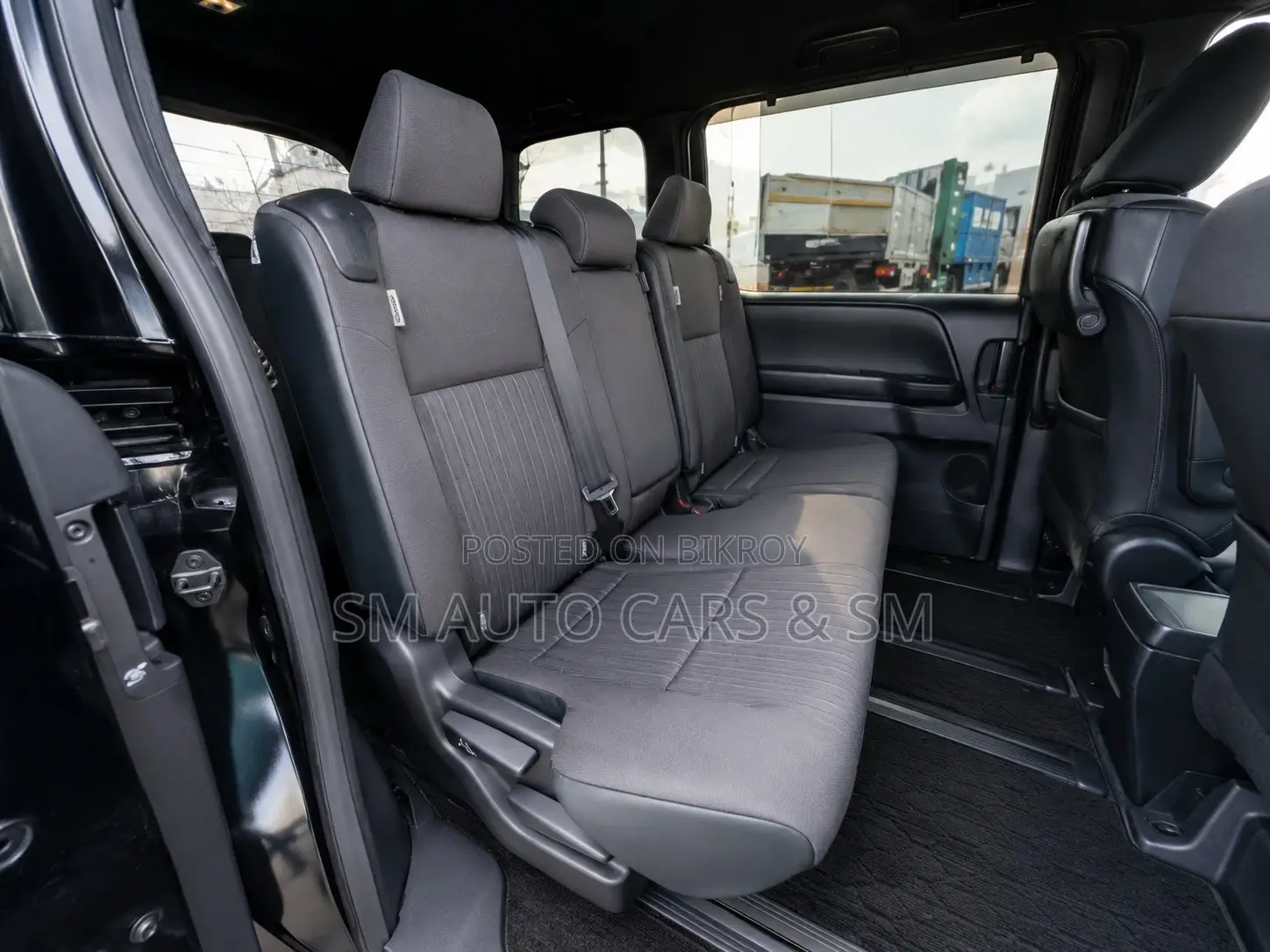 Toyota Noah 2023 Black