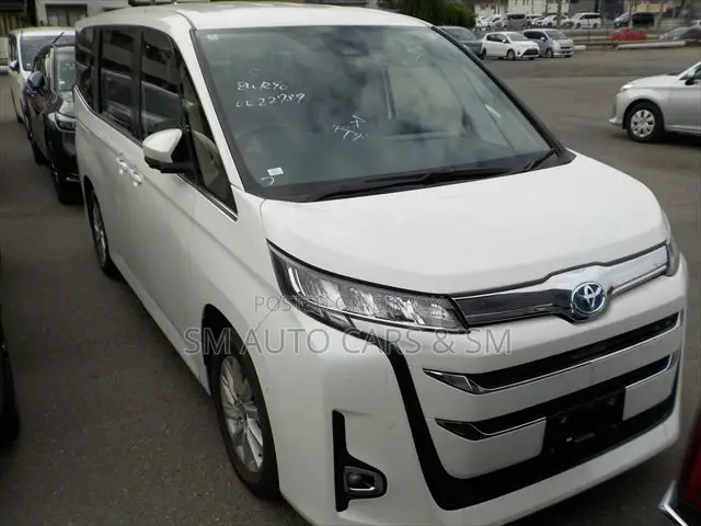 Toyota Noah 2022 Pearl