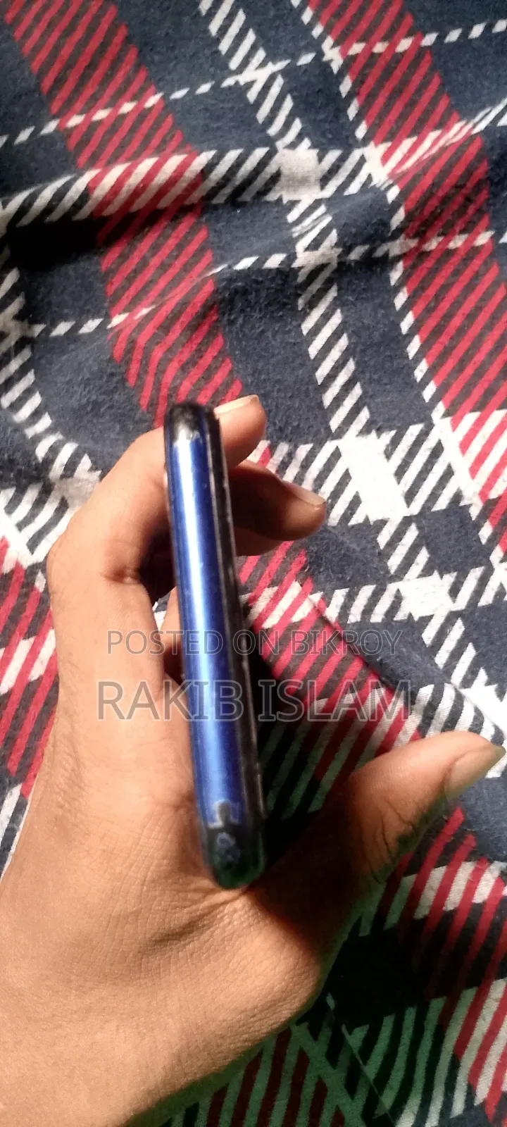 Vivo Y12 64 GB Blue
