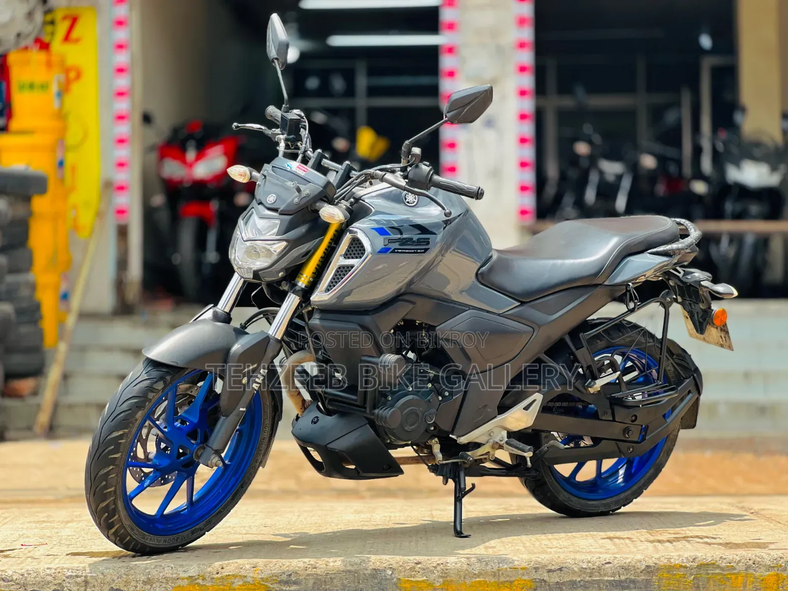 Yamaha FZ 2024 Gray