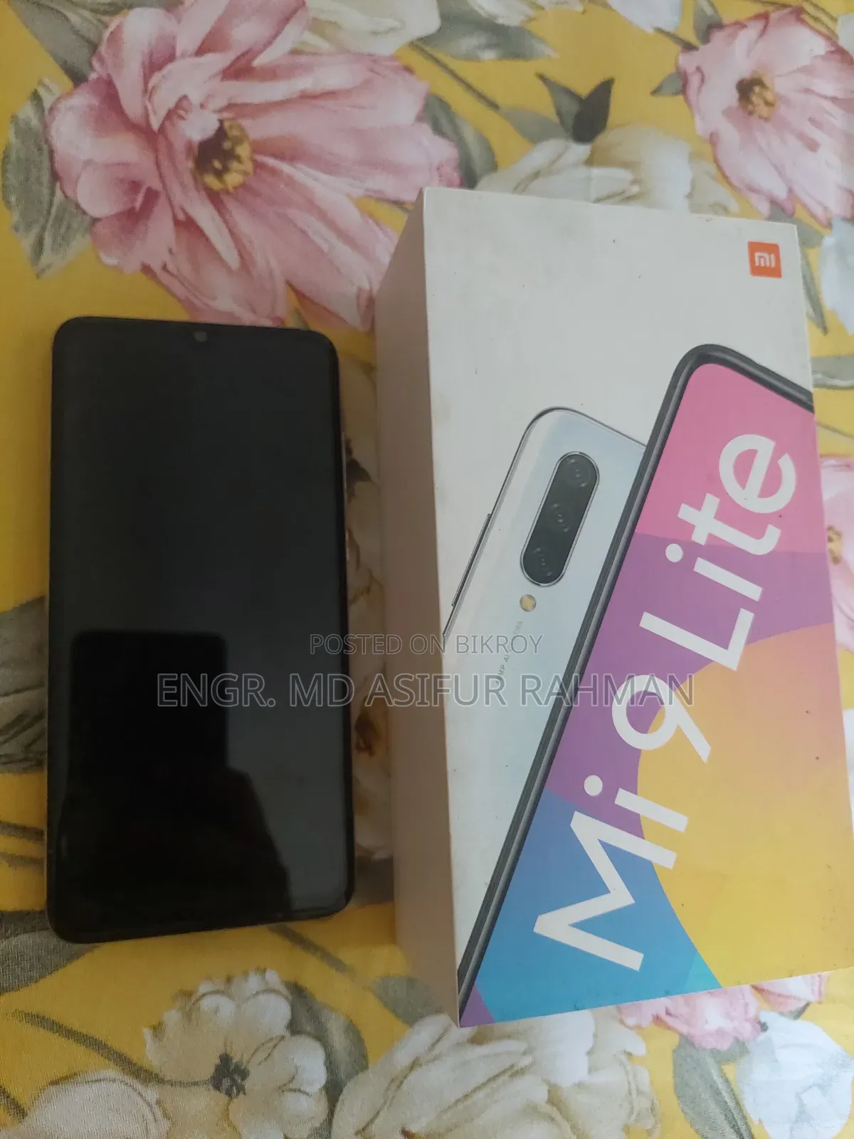 শাওমি মি ৯ লাইট ১২৮ জিবি হোয়াইট